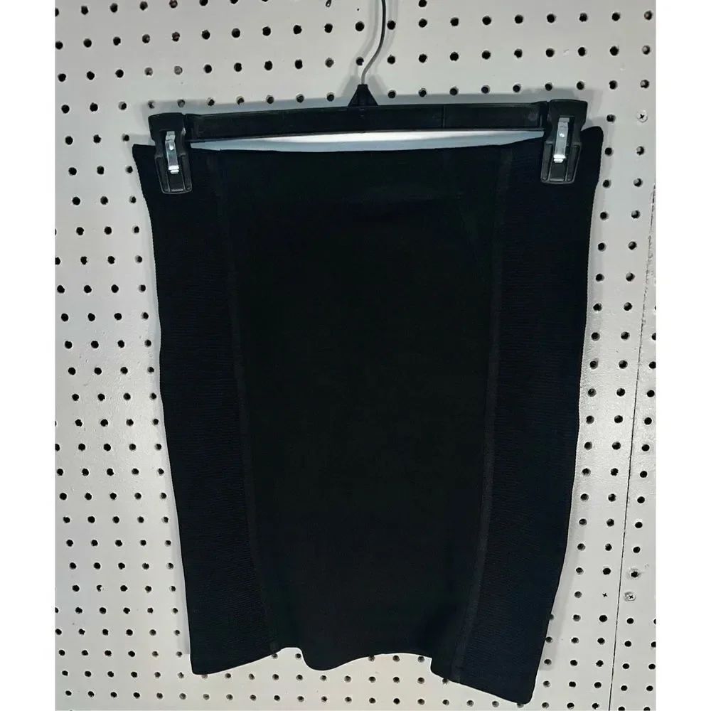 BCBGMaxAzria skirt